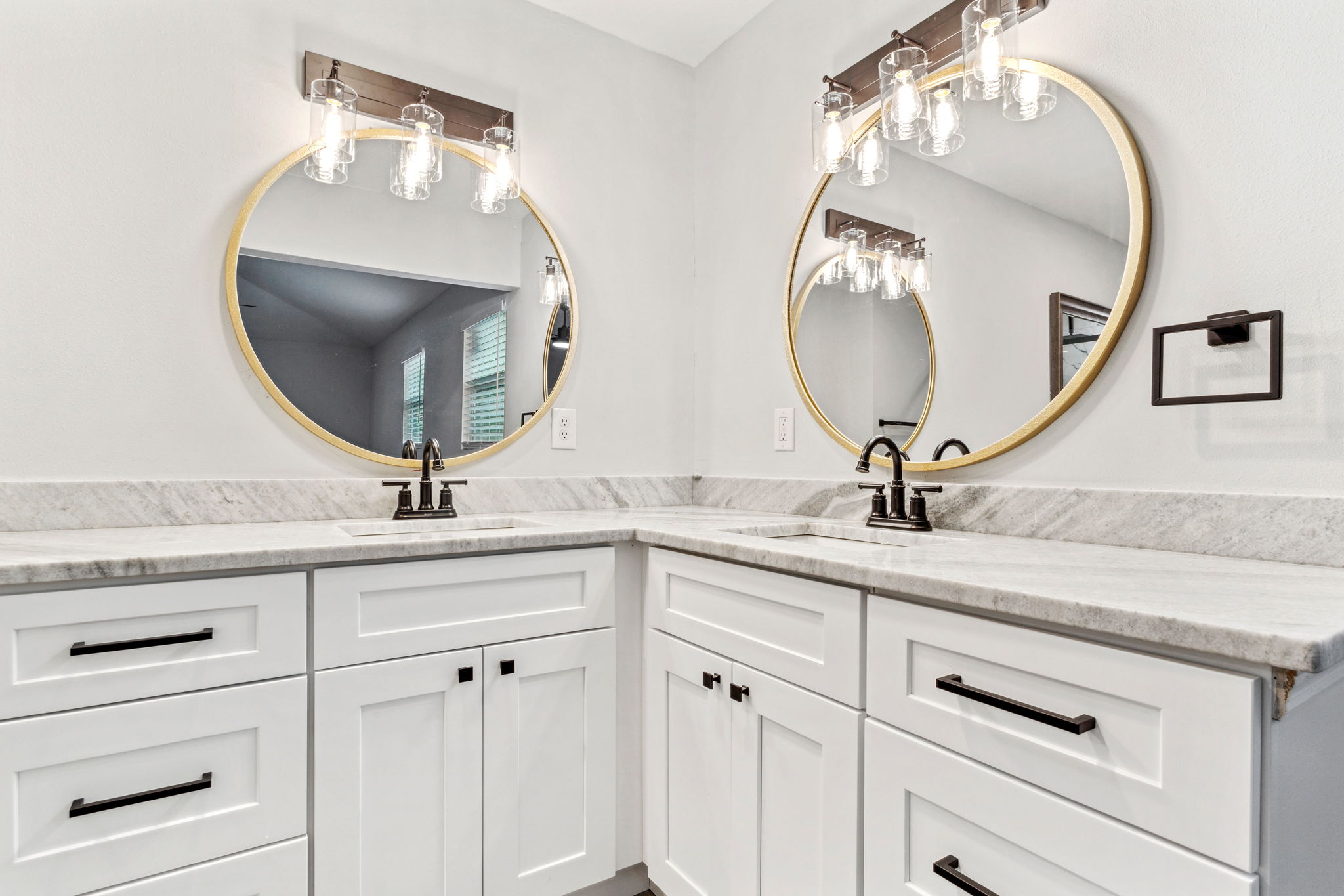 8038 27th Ave N, St. Petersburg, FL 33710, USA - After 17